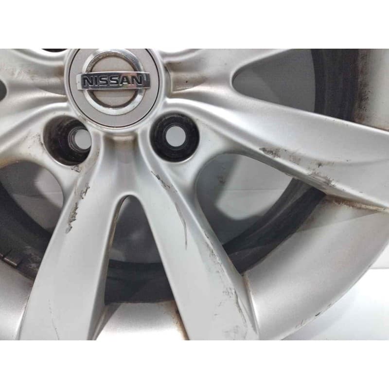 Recambio de llanta para nissan note naru edition referencia OEM IAM 403003VU1B 2