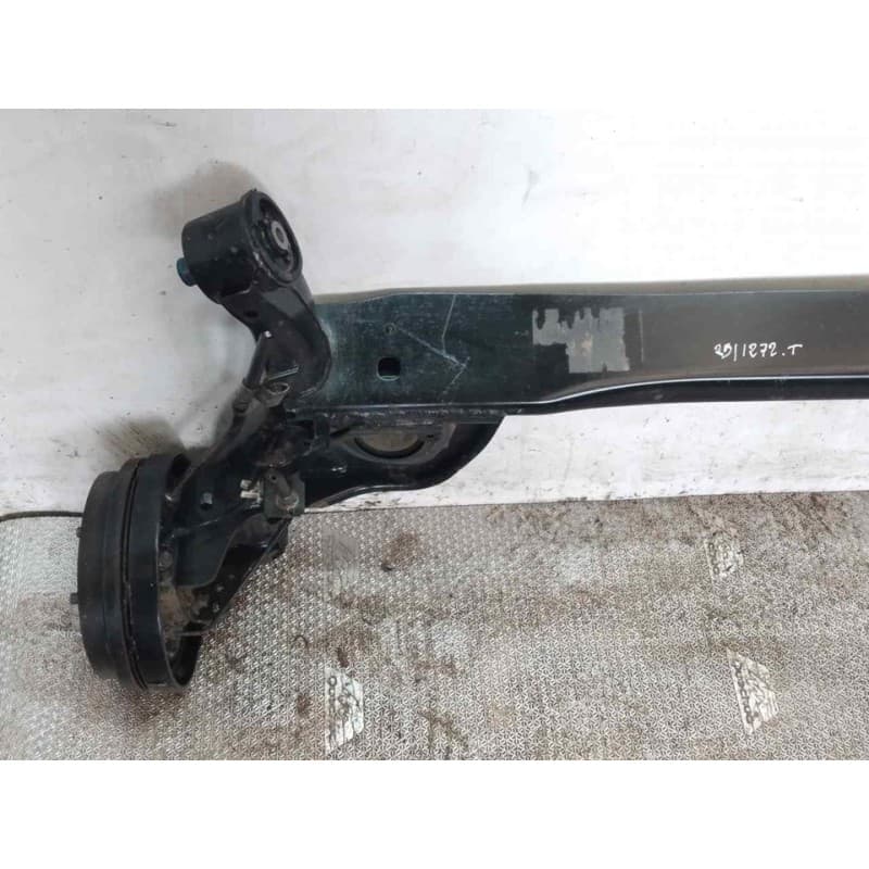 Recambio de puente trasero para nissan note naru edition referencia OEM IAM 4