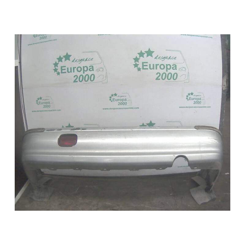 Recambio de paragolpes trasero para kia pride 1.3 cat referencia OEM IAM - Gris