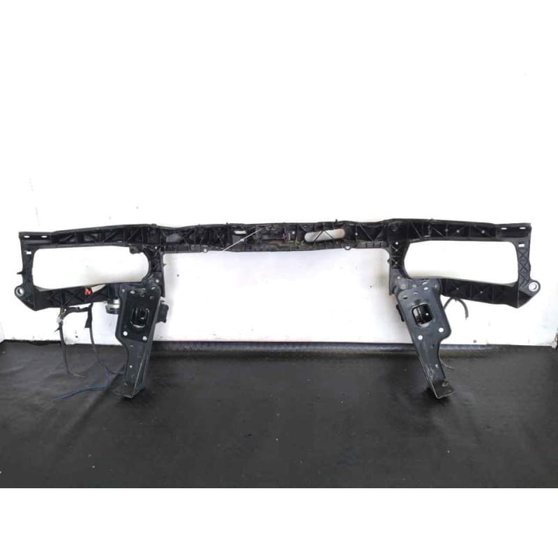 Recambio de panel frontal para opel corsa d essentia referencia OEM IAM 2