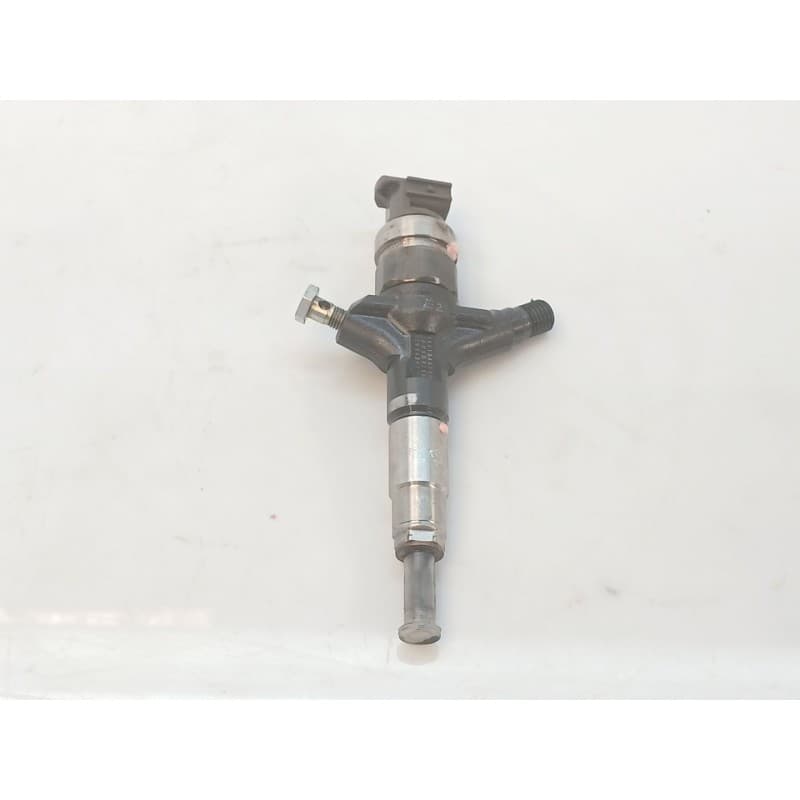 Recambio de inyector para subaru xv executive referencia OEM IAM 16613AA030 - Gris