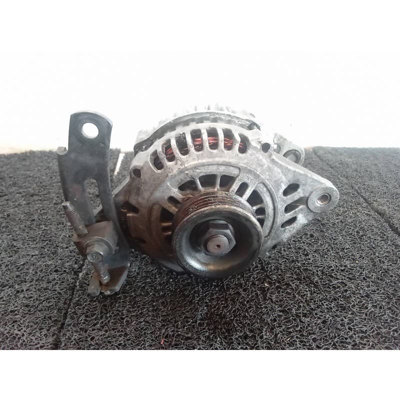 Recambio de alternador para hyundai elantra (xd) 2.0 crdi cat referencia OEM IAM 4