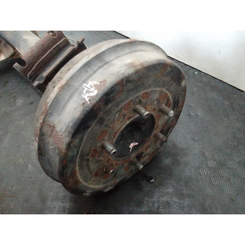 Recambio de puente trasero para bedford wfr 53 d 2.2d referencia OEM IAM - Blanco 3