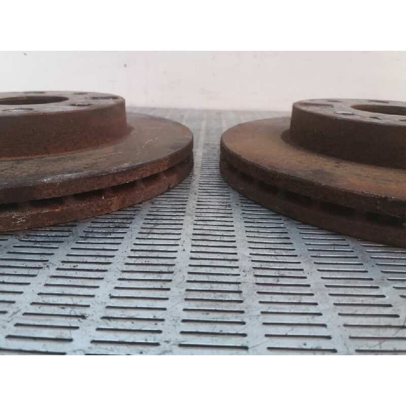 Recambio de disco freno delantero para kia rio 1.5 referencia OEM IAM - Azul 3