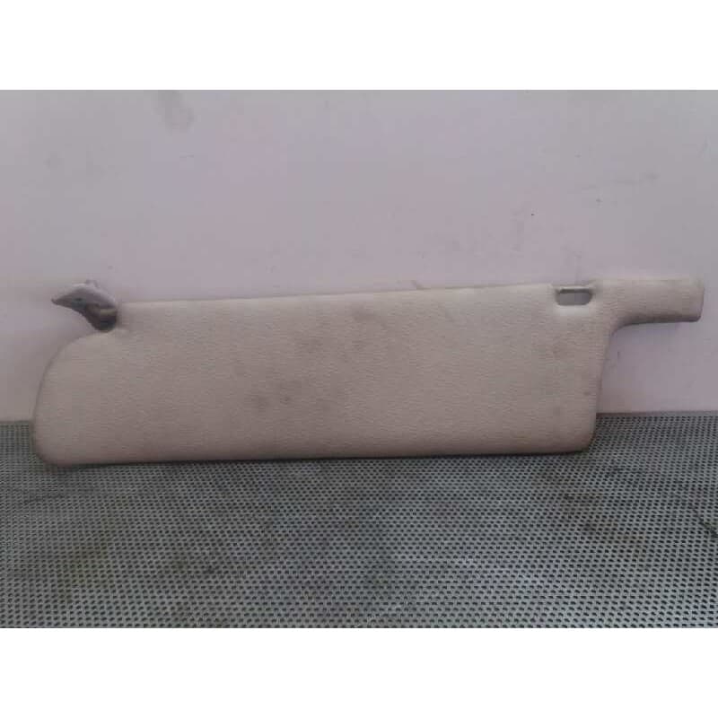 Recambio de parasol derecho para volkswagen caravelle 2.4d referencia OEM IAM 2