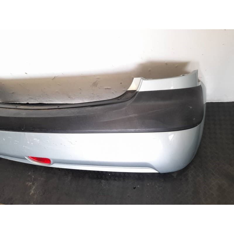 Recambio de paragolpes trasero para kia rio 1.5 crdi ex1 referencia OEM IAM 4