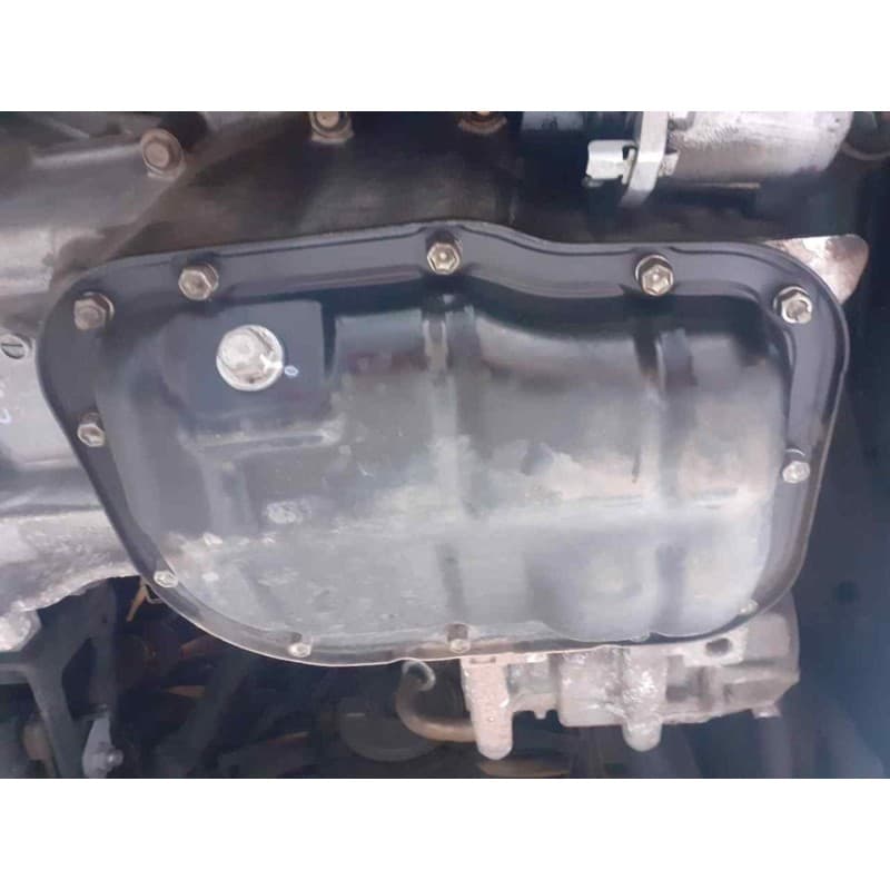 Recambio de carter para toyota auris hybrid active referencia OEM IAM - Negro 2