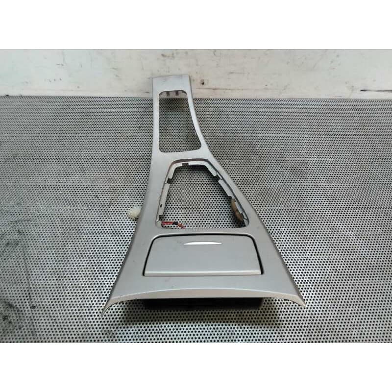 Recambio de moldura para bmw serie 3 berlina (e90) 320d referencia OEM IAM - Azul