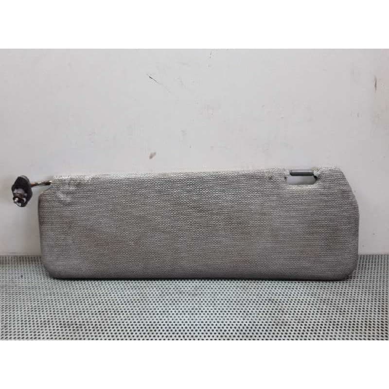 Recambio de parasol izquierdo para nissan cabstar e 3.0d referencia OEM IAM - Blanco 2
