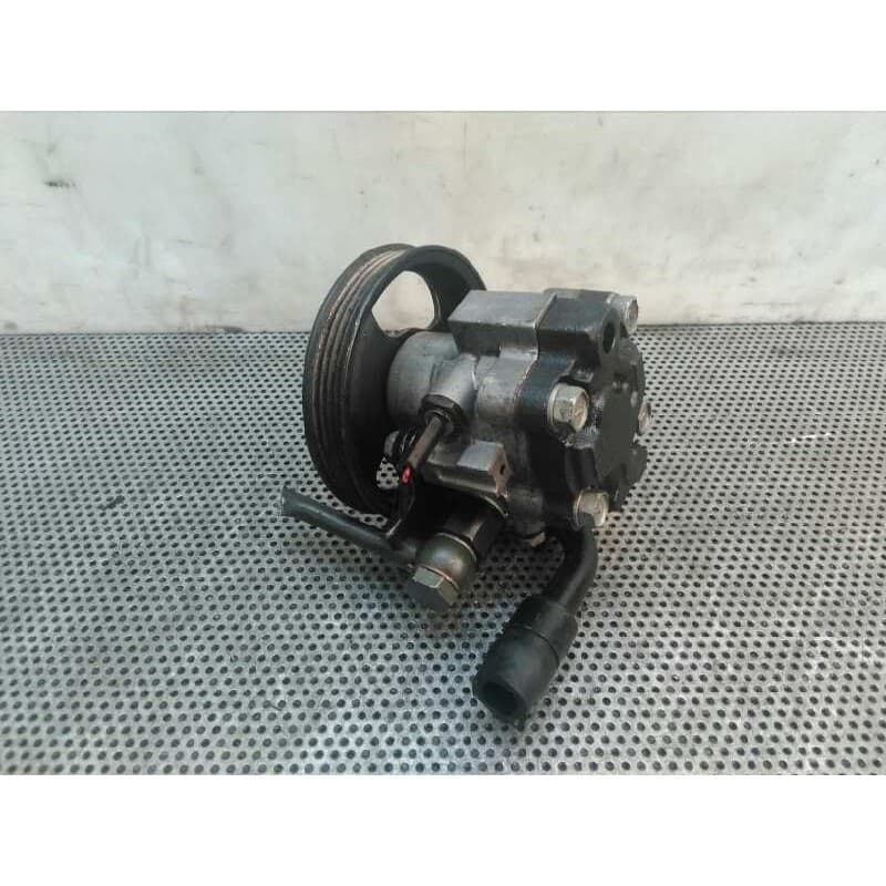 Recambio de bomba direccion para kia carens 1.6 lx referencia OEM IAM 3