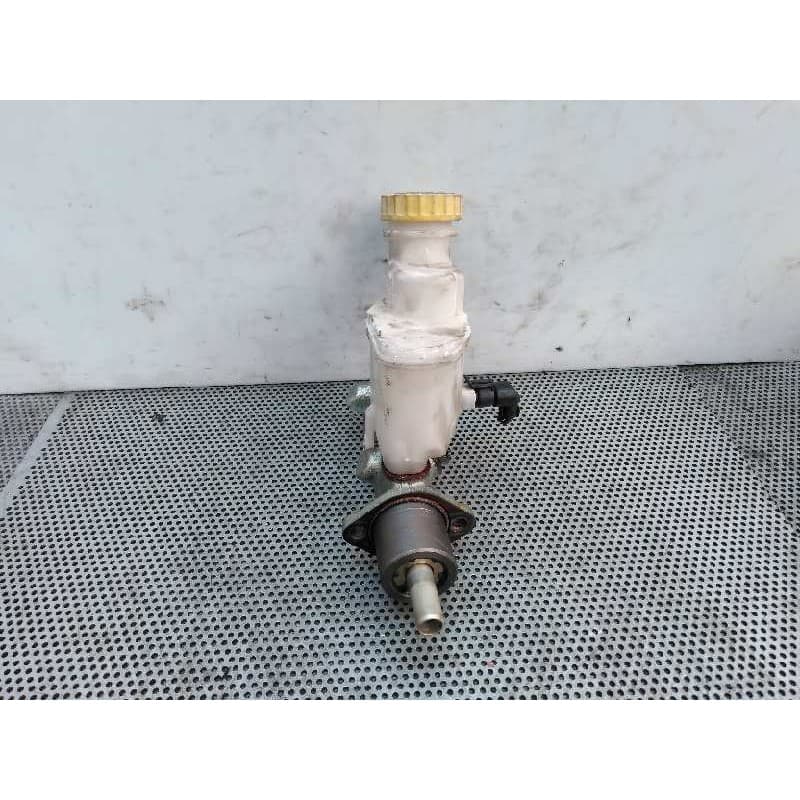 Recambio de bomba freno para fiat panda (169) 1.2 cat referencia OEM IAM - Azul