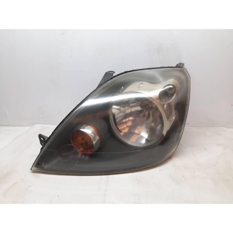 Recambio de faro izquierdo para ford fiesta (cbk) monovolumen referencia OEM IAM - Blanco