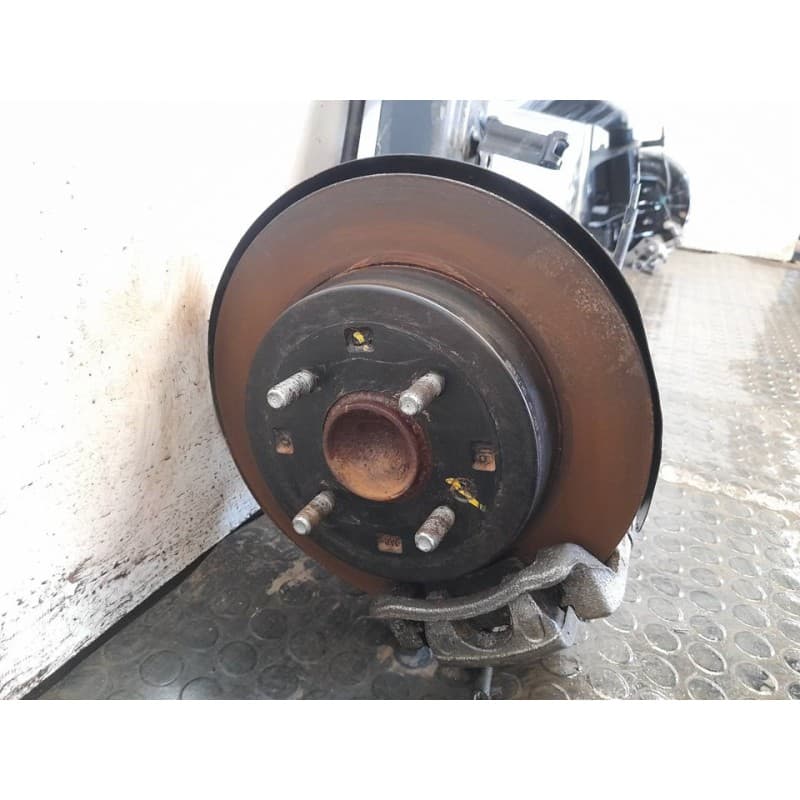 Recambio de puente trasero para kia rio (yb) concept referencia OEM IAM 2