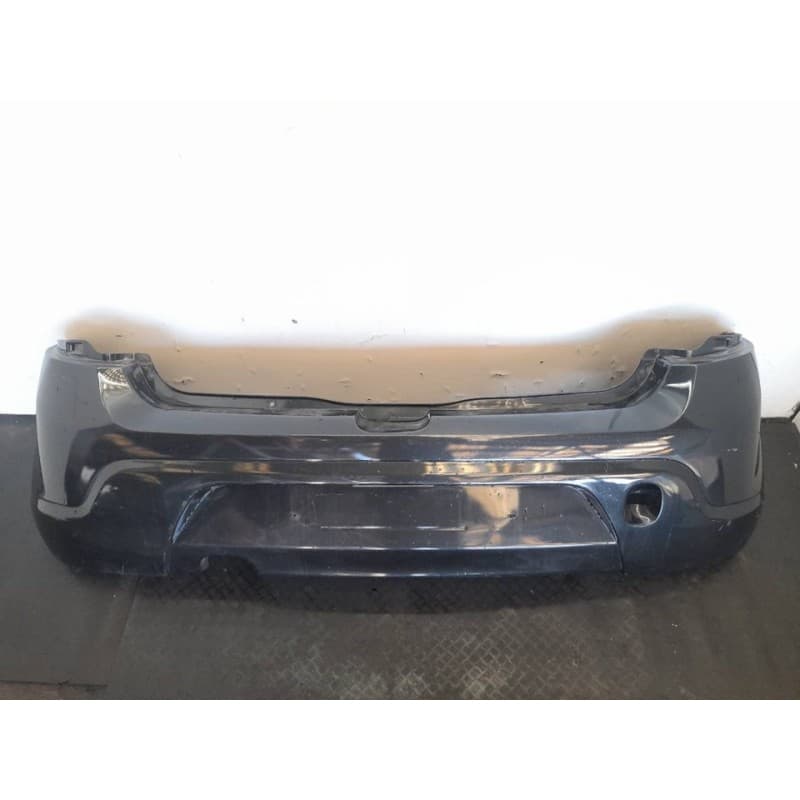 Recambio de paragolpes trasero para dacia sandero ambiance referencia OEM IAM