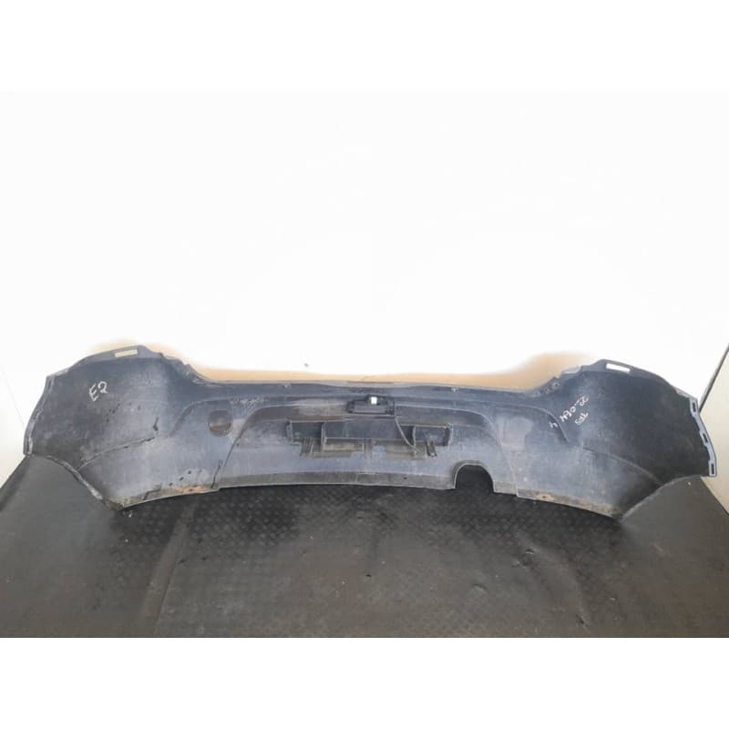 Recambio de paragolpes trasero para dacia sandero ambiance referencia OEM IAM 4