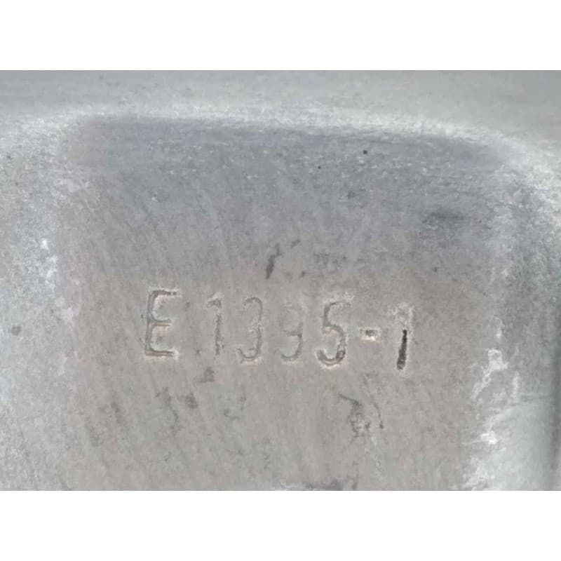 Recambio de llanta para seat 131 referencia OEM IAM E13951 2