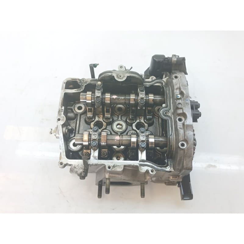 Recambio de culata para subaru xv executive referencia OEM IAM T20D - Gris 4