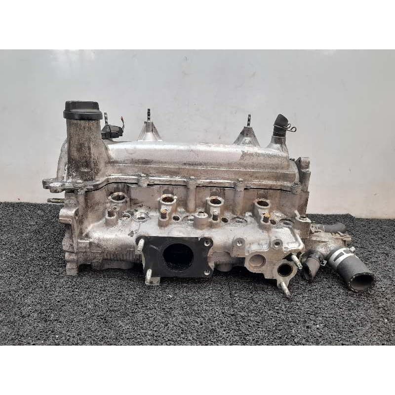 Recambio de culata para toyota auris active referencia OEM IAM - Gris