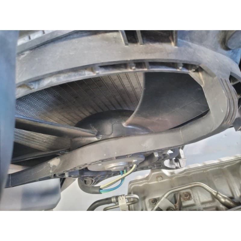 Recambio de electroventilador para subaru xv executive referencia OEM IAM - Gris