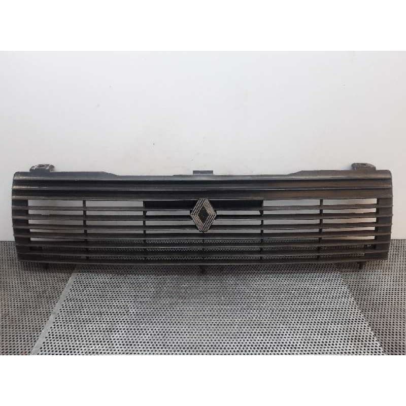 Recambio de rejilla delantera para renault 14 referencia OEM IAM  40237