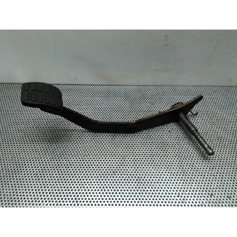 Recambio de pedal embrague para mercedes-benz mb 180 2.4d referencia OEM IAM - Blanco 2