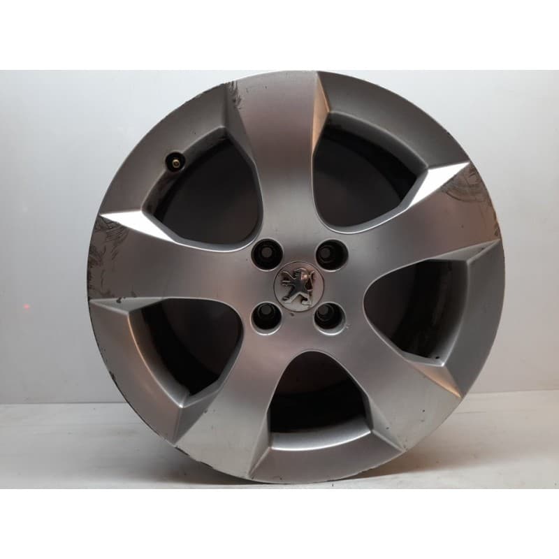 Recambio de llanta para peugeot 3008 premium referencia OEM IAM 9673738677 - Blanco 2
