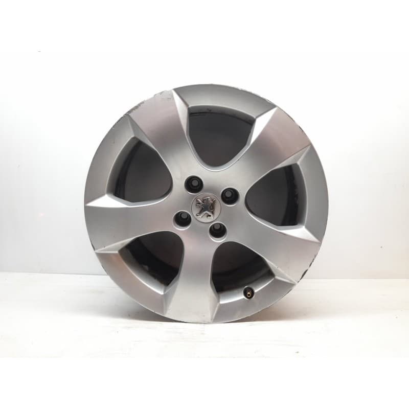 Recambio de llanta para peugeot 3008 premium referencia OEM IAM 9673738677 - Blanco