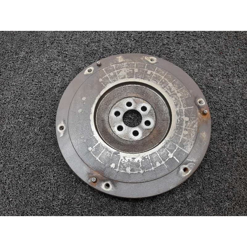 Recambio de volante motor para toyota auris active referencia OEM IAM - Gris