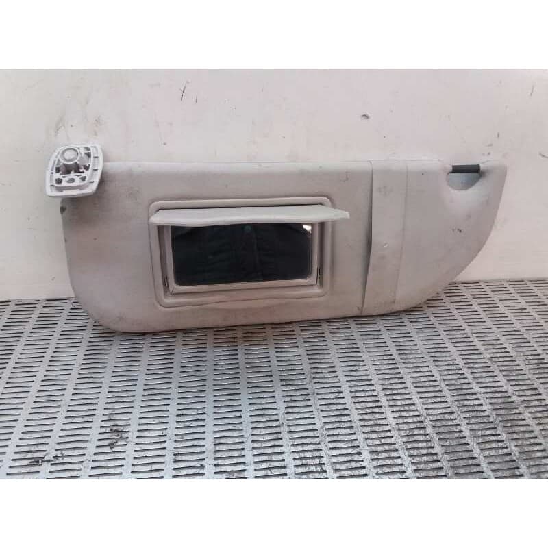 Recambio de parasol izquierdo para peugeot 107 1.0 cat (384f) referencia OEM IAM - Rojo 3