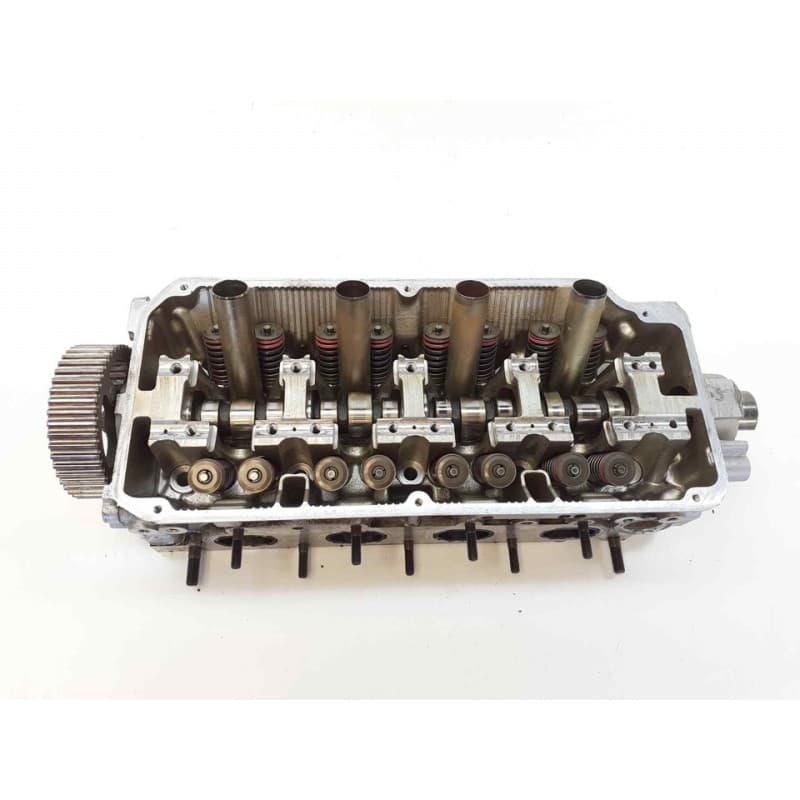 Recambio de culata para mitsubishi colt (cj0) 1600 glx referencia OEM IAM G9E9