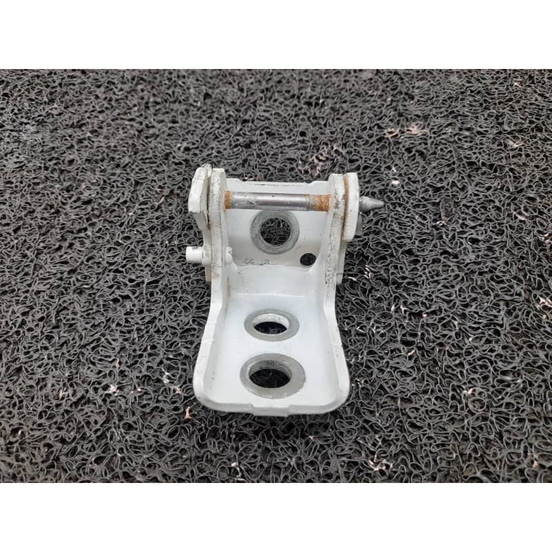 Recambio de bisagra puerta para peugeot 3008 allure referencia OEM IAM 4418 2