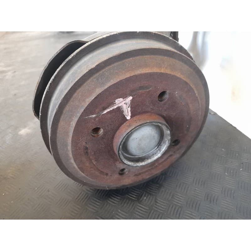 Recambio de puente trasero para peugeot 106 (s1) kid referencia OEM IAM - Blanco 2