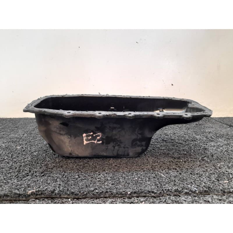Recambio de carter para opel corsa d corsavan referencia OEM IAM 030418937 - Blanco