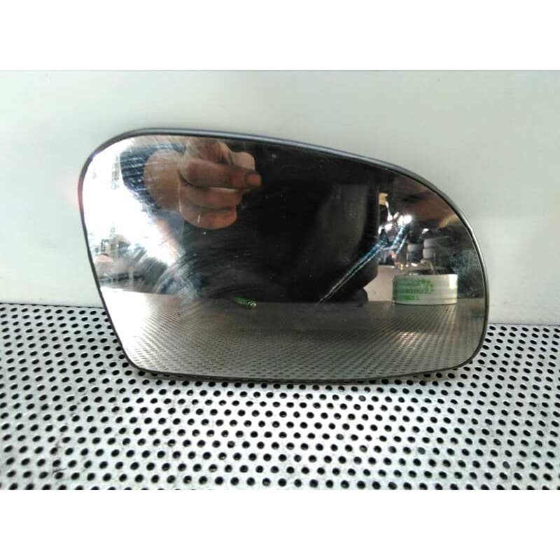 Recambio de cristal retrovisor dcho para citroën saxo 1.1 sx referencia OEM IAM