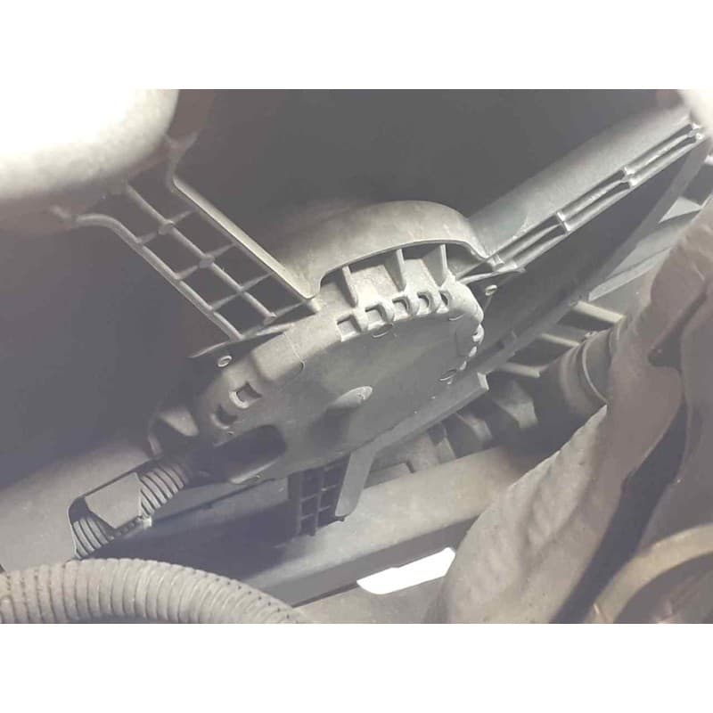 Recambio de electroventilador para fiat 500 l (330) trekking referencia OEM IAM - Amarillo