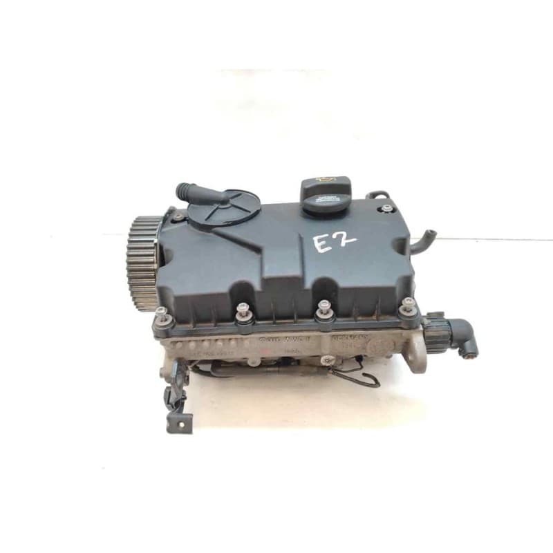 Recambio de culata para seat ibiza (6l1) reference referencia OEM IAM 045103373H - Blanco