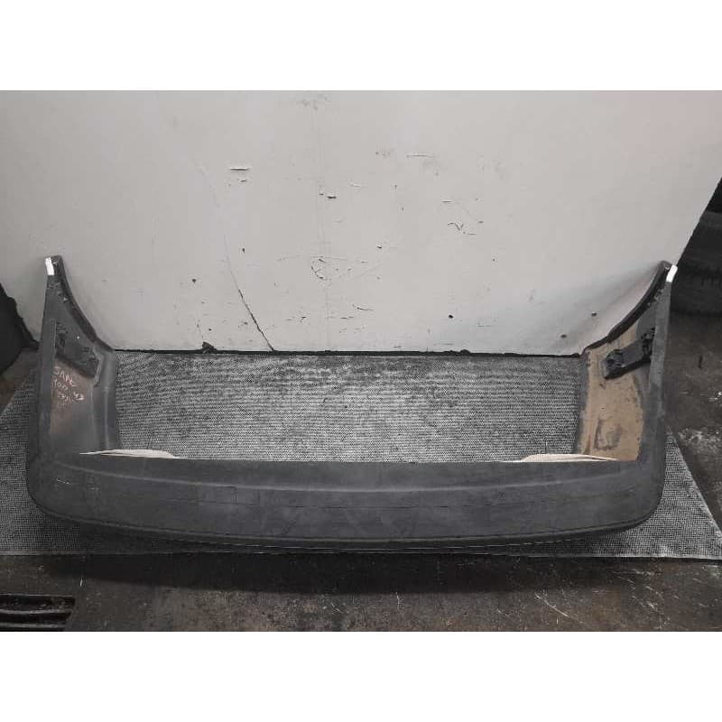 Recambio de paragolpes trasero para saab 900 berlina referencia OEM IAM  109147