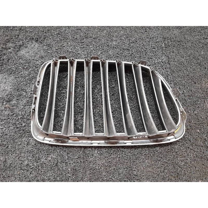 Recambio de rejilla delantera para bmw x1 (e84) sdrive 18d referencia OEM IAM - Negro 3