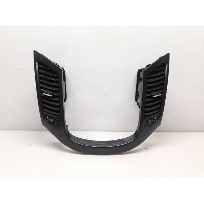 Recambio de consola central para chevrolet orlando lt+ referencia OEM IAM - Blanco