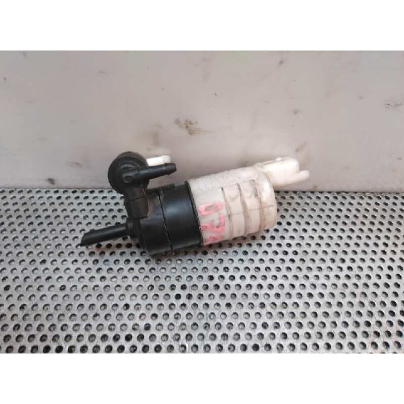 Recambio de bomba limpia para nissan kubistar (x76) premium (l1) referencia OEM IAM - Blanco