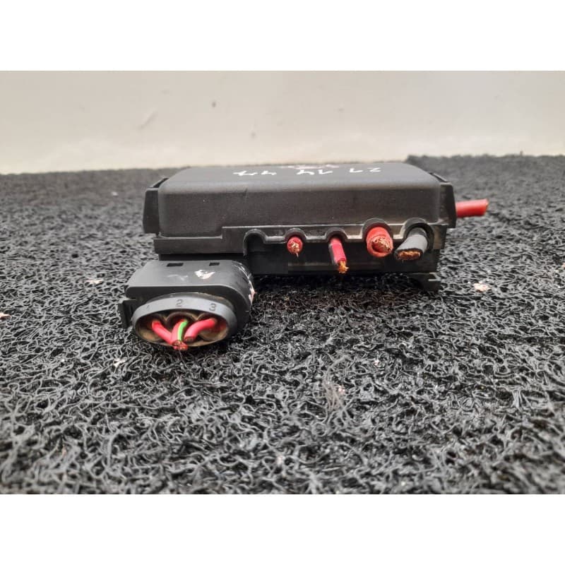 Recambio de caja reles / fusibles para seat leon (1m1) stella referencia OEM IAM 3