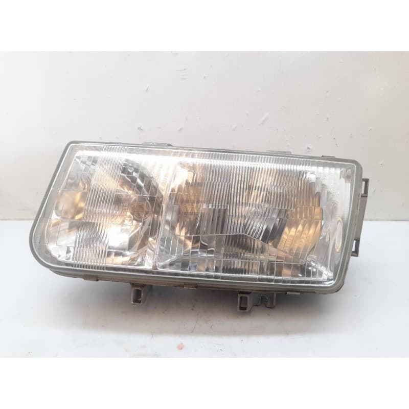 Recambio de faro izquierdo para tata safari 1.9 d referencia OEM IAM - Verde