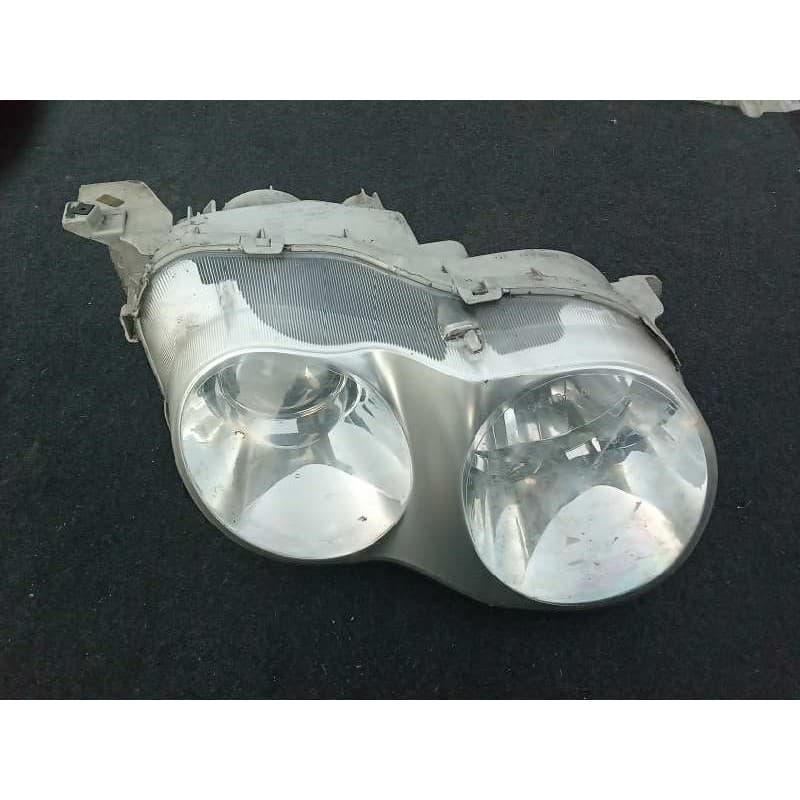 Recambio de faro derecho para hyundai coupe (j2) referencia OEM IAM  43976