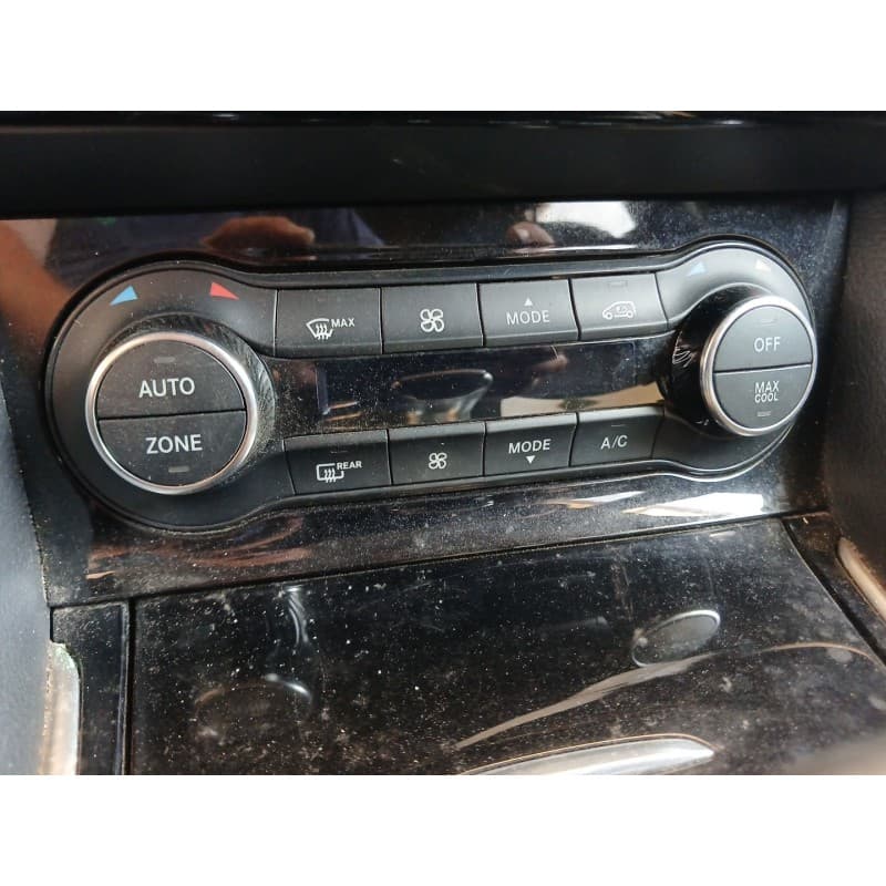 Recambio de mando climatizador para infiniti qx30 2.2 d awd referencia OEM IAM - Negro