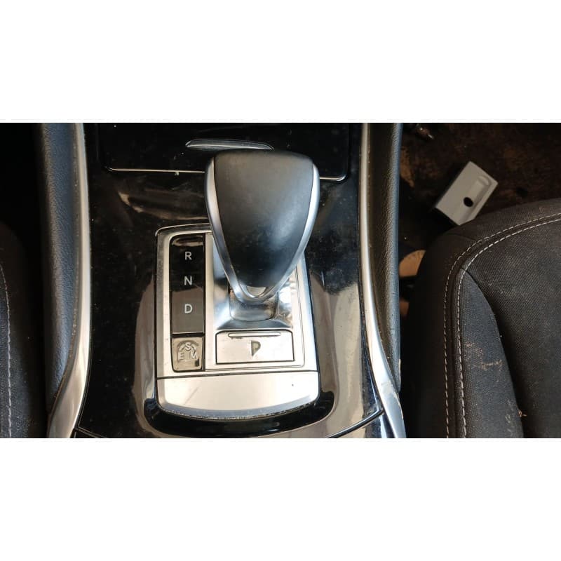 Recambio de palanca cambio para infiniti qx30 2.2 d awd referencia OEM IAM - Negro