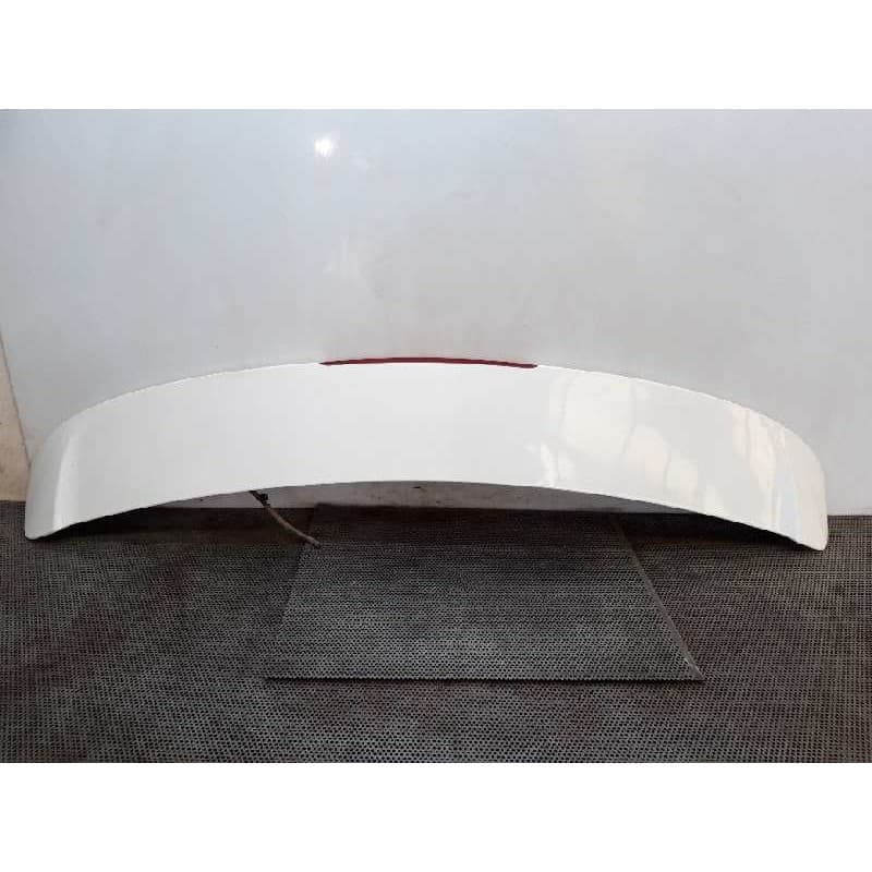 Recambio de aleron trasero para ford focus lim. (cb4) titanium referencia OEM IAM - Blanco