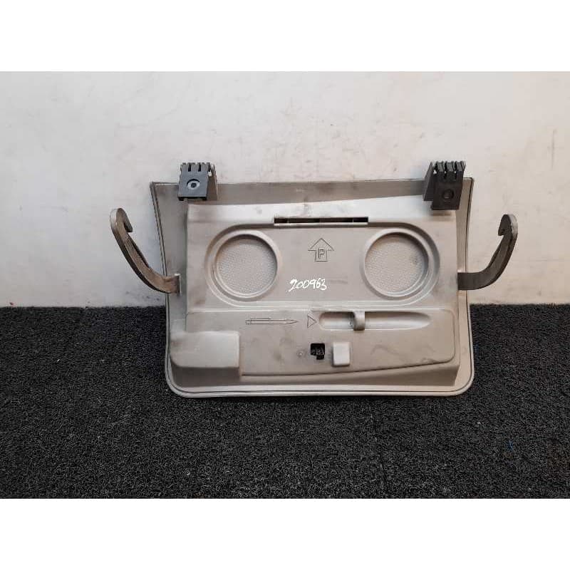 Recambio de guantera para ford fiesta berlina studio referencia OEM IAM 2