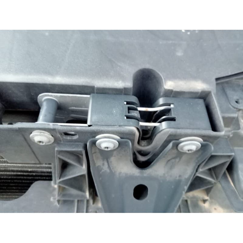 Recambio de cerradura capo para volkswagen golf vi (5k1) sport referencia OEM IAM - Blanco