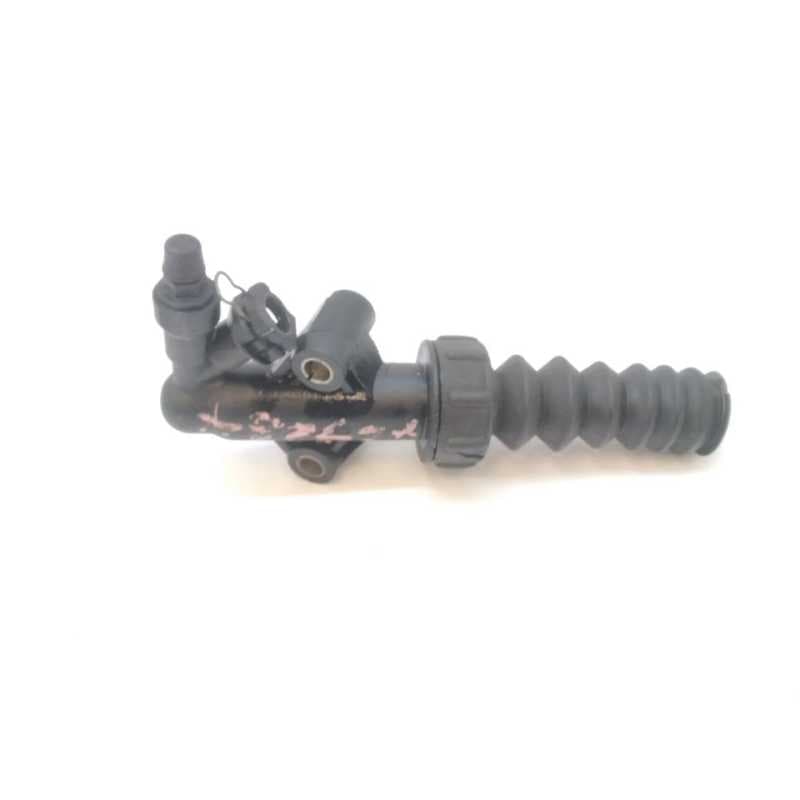 Recambio de bombin embrague para citroën c3 1.4 referencia OEM IAM - Azul