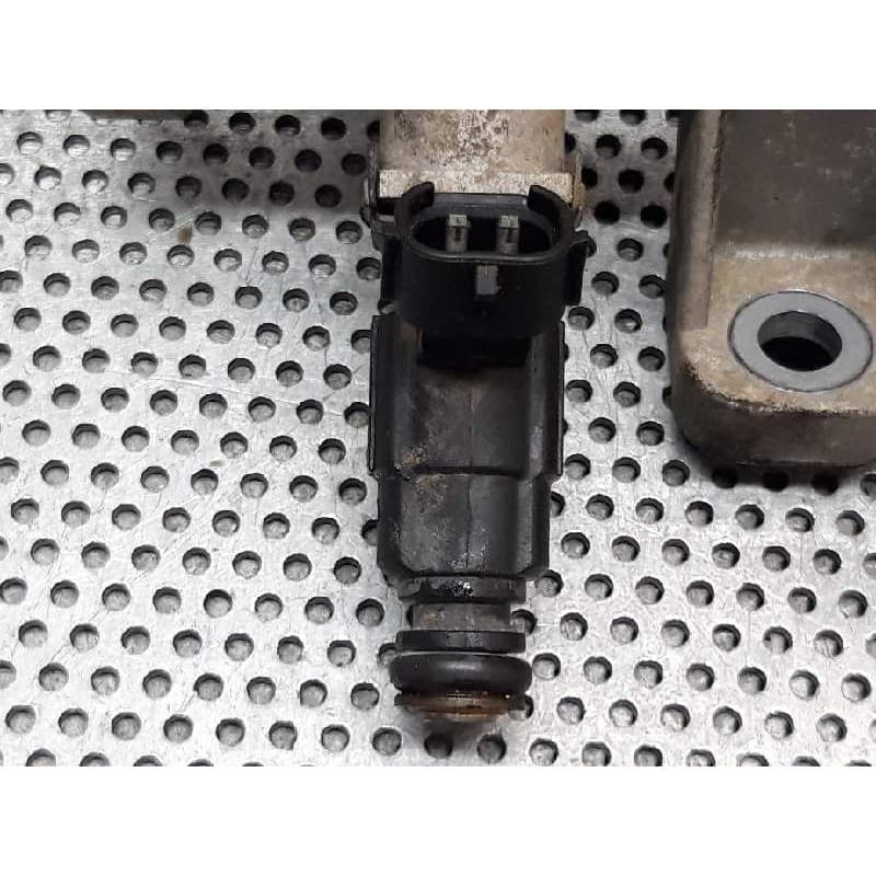 Recambio de rampa inyectora para hyundai getz (tb) 1.1 básico referencia OEM IAM - Negro 5